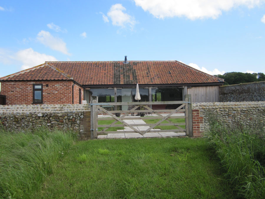 Bayses Barn from the West