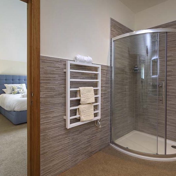 Superking Ensuite Shower Room